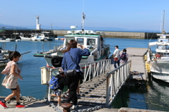 湯島猫紀行 1 - 定期便で湯島へ