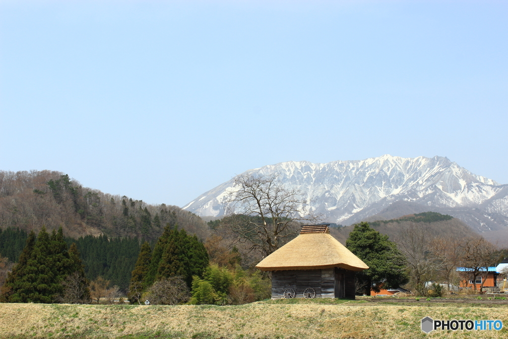 奥大山 茅葺小屋