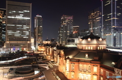 東京　夜景　東京駅