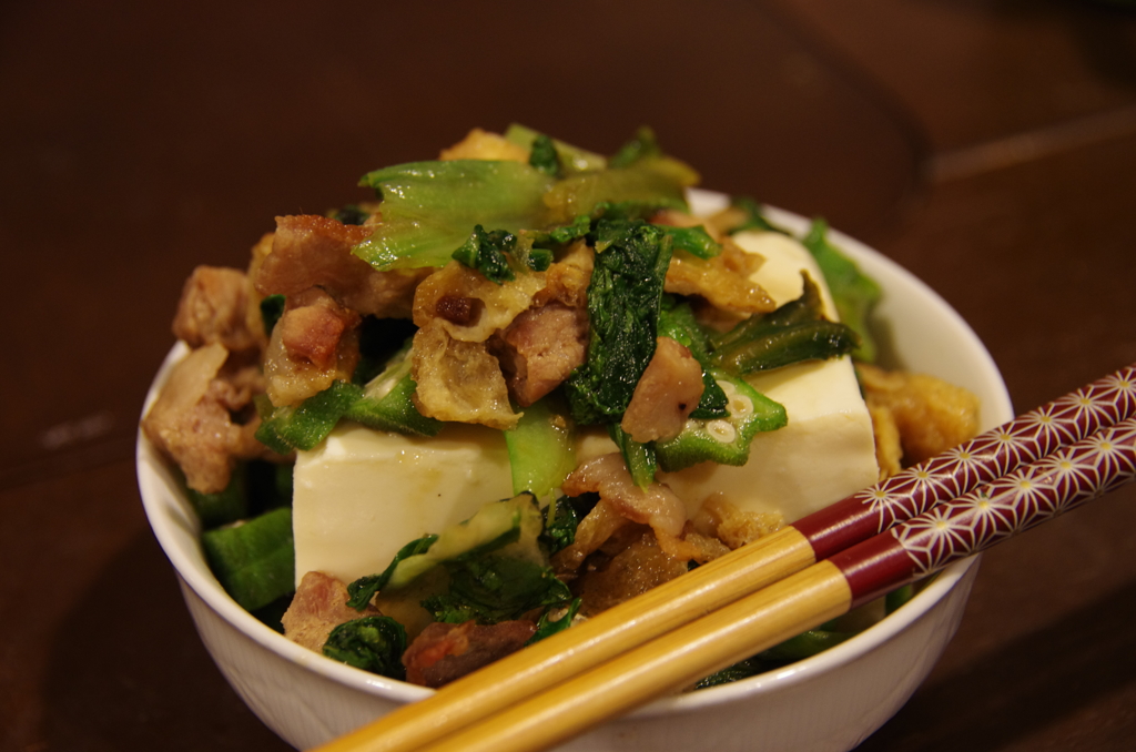 豆腐の豚肉のせ