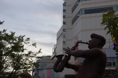 Yデッキのラッパおじさん