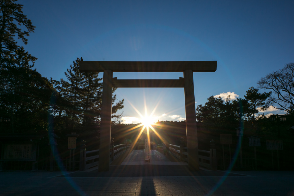 伊勢神宮　日の出