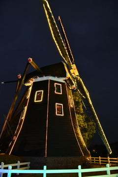 夜の風車