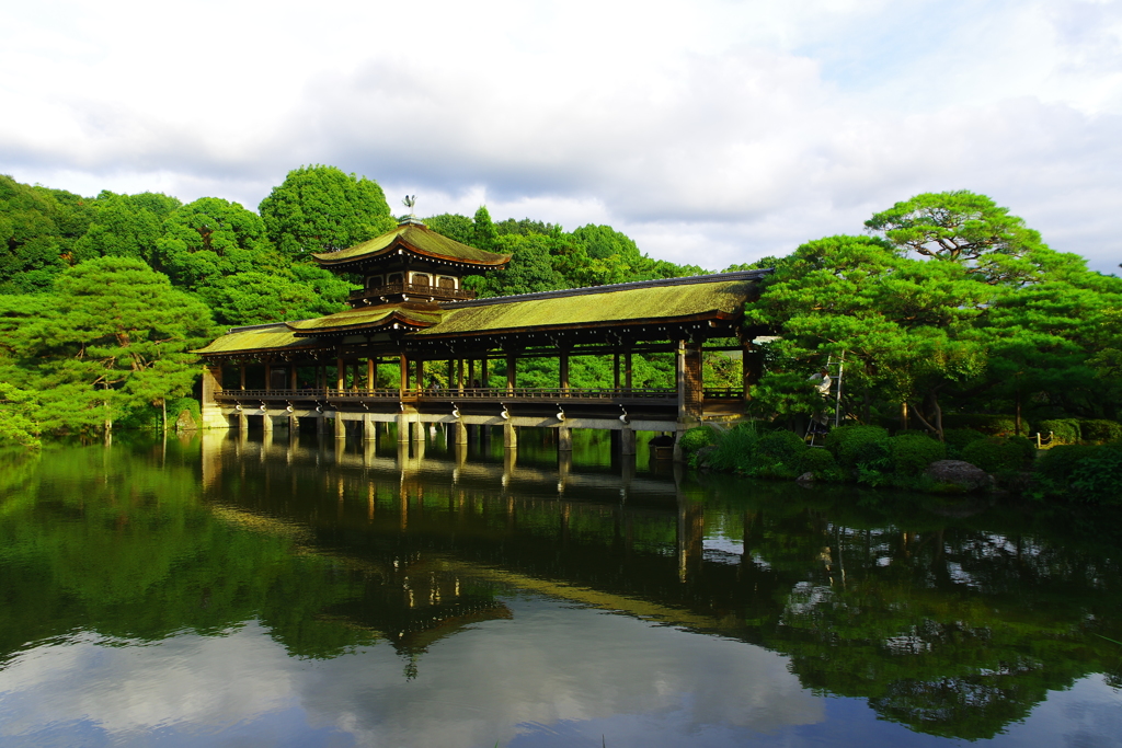 泰平閣（橋殿）