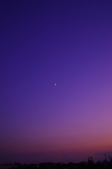 三日月の夜に君を想う•*¨*•.¸¸♬