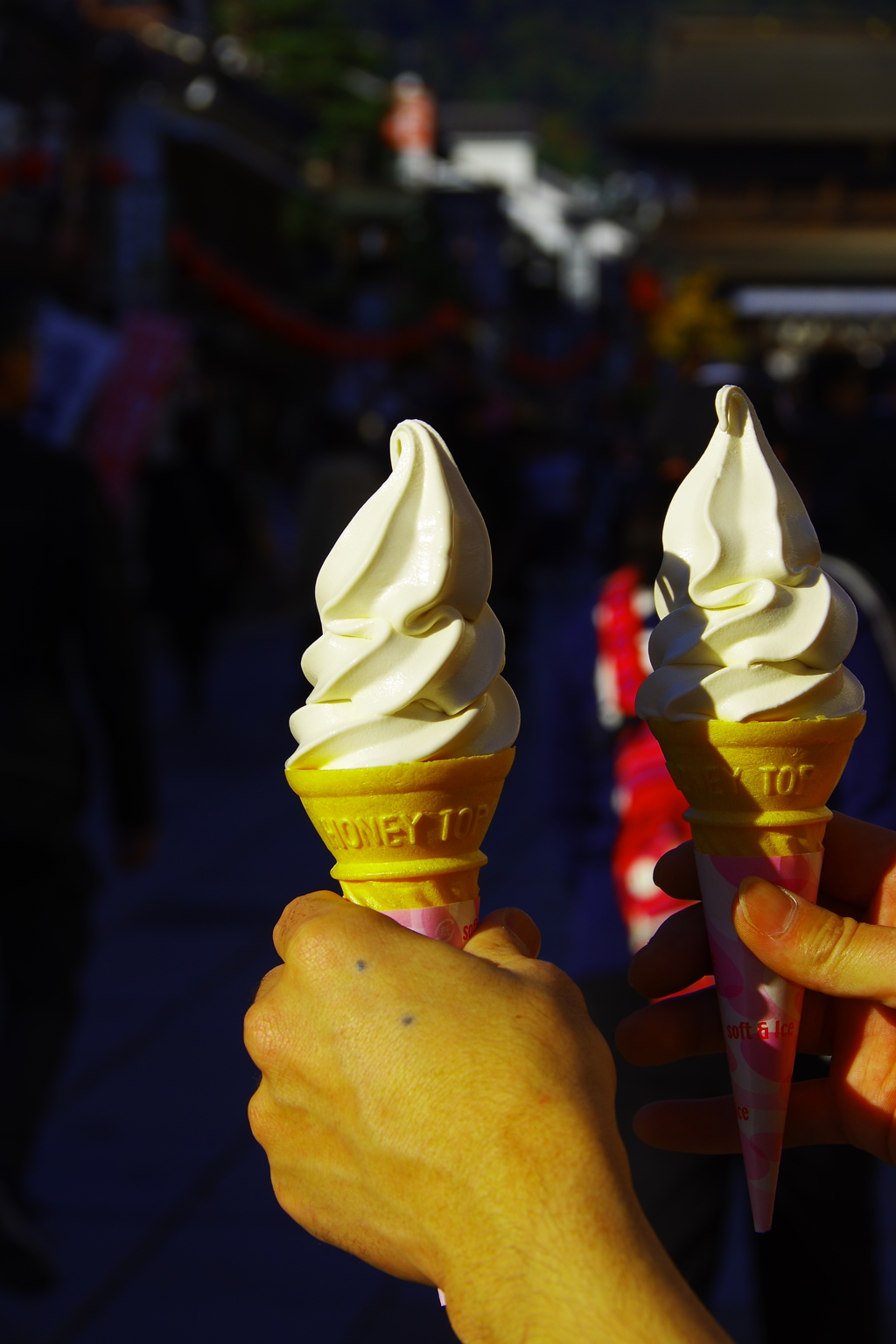 君と食べた初めての味噌ソフトクリーム・・・ヾ(≧∇≦)