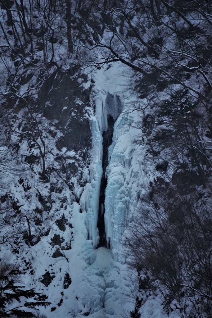 真冬の氷瀑～八滝～