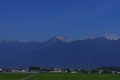 蒼・初夏の常念岳