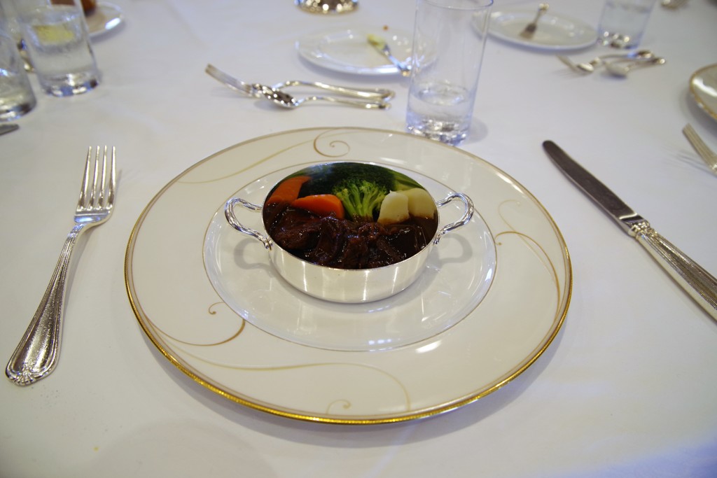 メインは，゜．：。＋゜