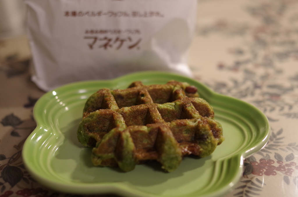 マネケン　waffle