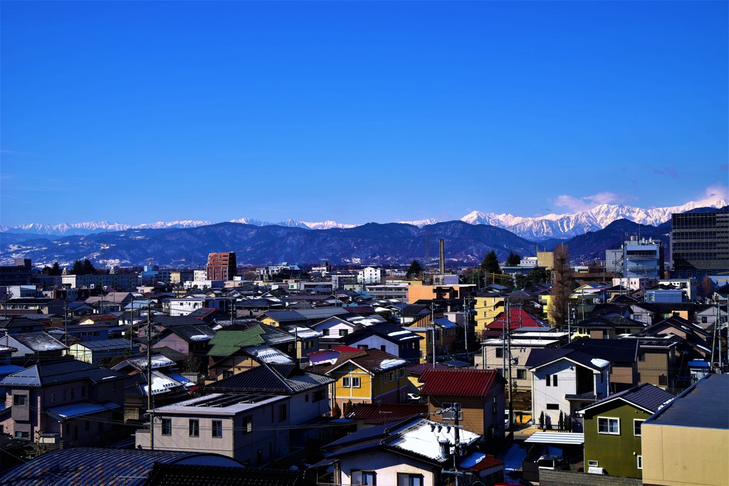 山と暮らす～白き輝きを魅せて～