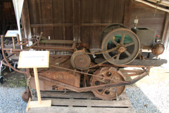 昭和初期　ヰセキ耕運機