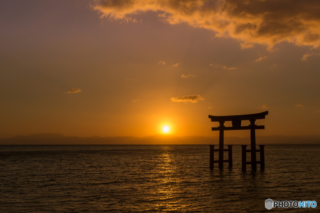 白鬚神社のご来光