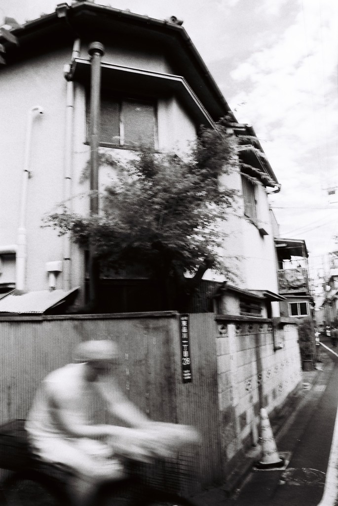 東京モノクローム Tokyo Monochrome