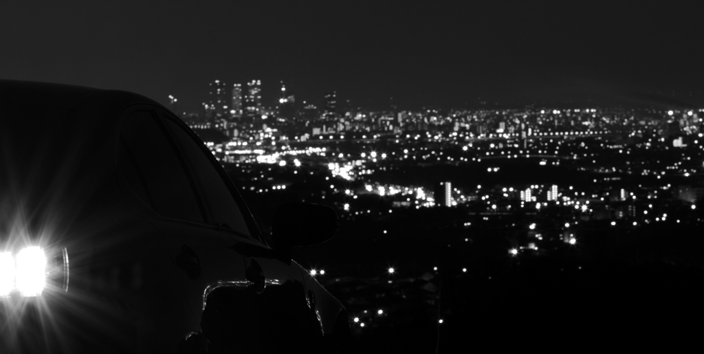 monochrome drive.
