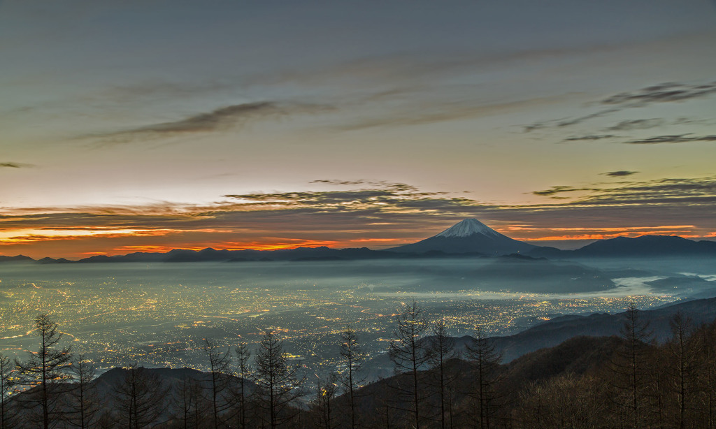 甘利山の夜明け