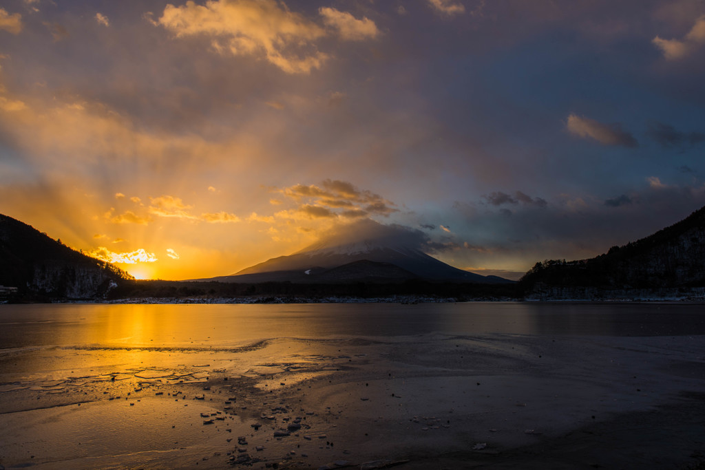 at first light　 ～夜明けと共に～　