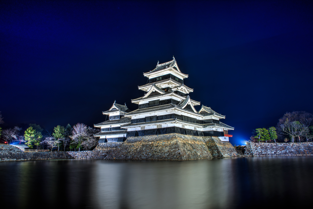 烏城（からすじょう）