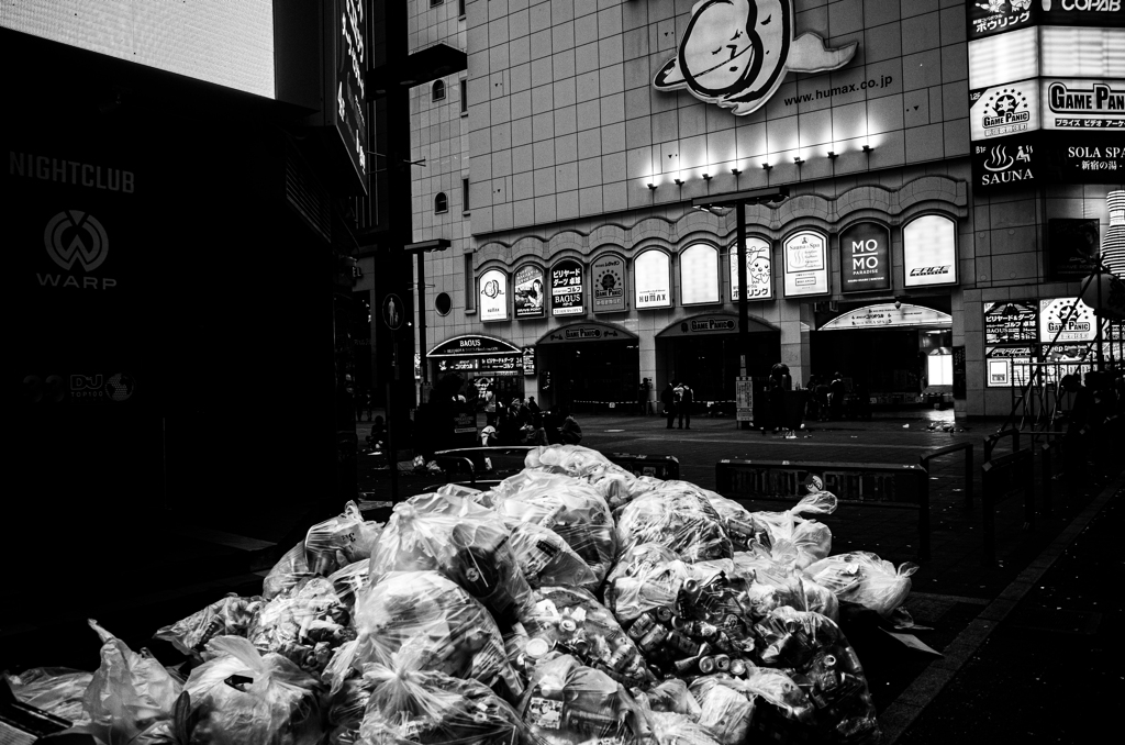 Shinjuku5:53:46AM