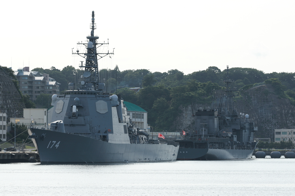 イージス艦？？？