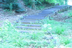 此処ではない何処かへ