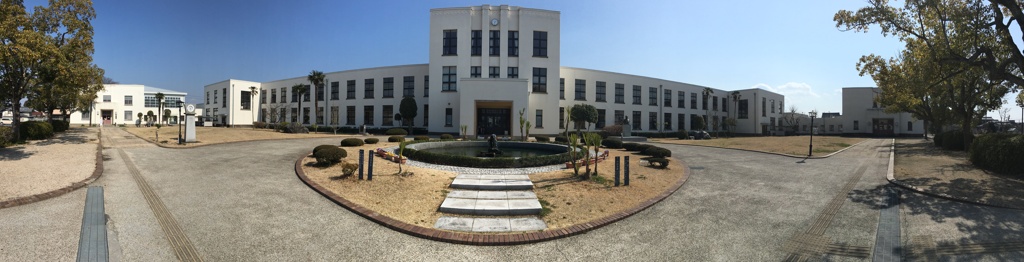 豊郷小学校