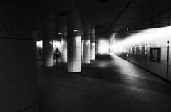 地下
