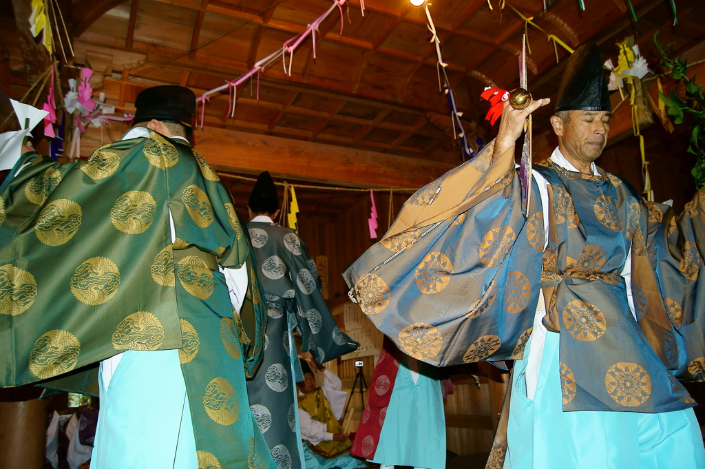 津野山古式神楽～白皇神社　宮入り