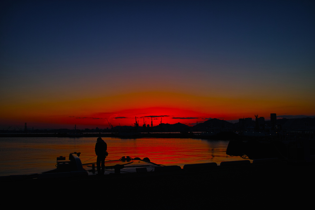 夕焼けのシルエット