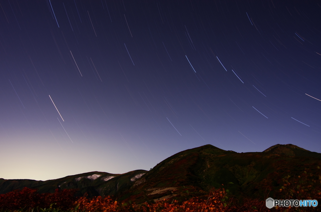 山と星空