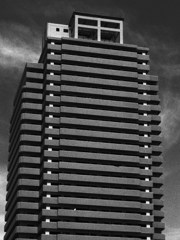TOWERⅡ