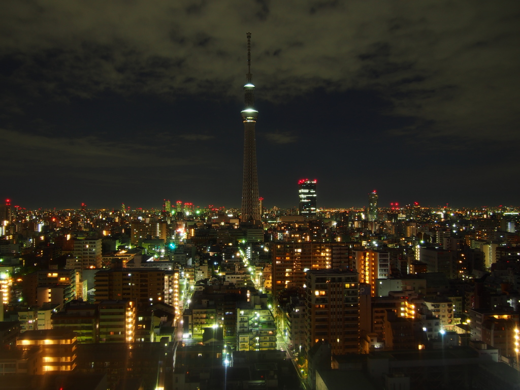 夜のスカイツリー