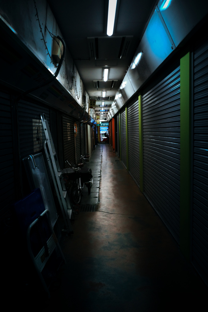 秋葉原路地裏夜景