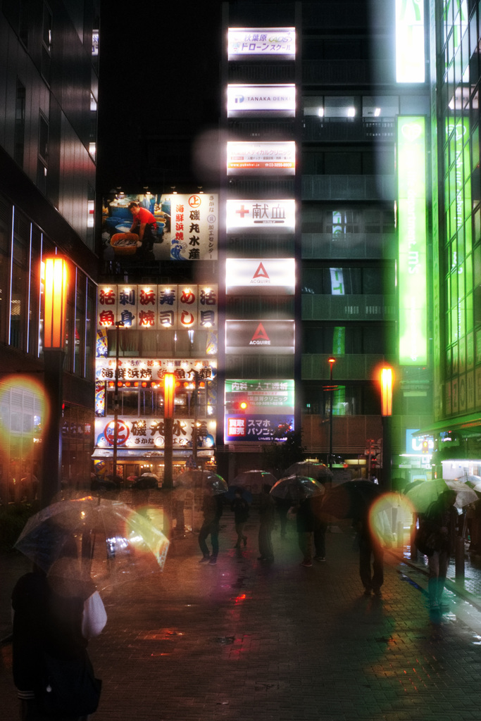 夜雨街景