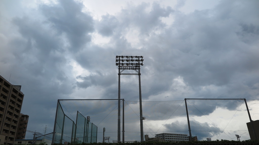 灰色の空