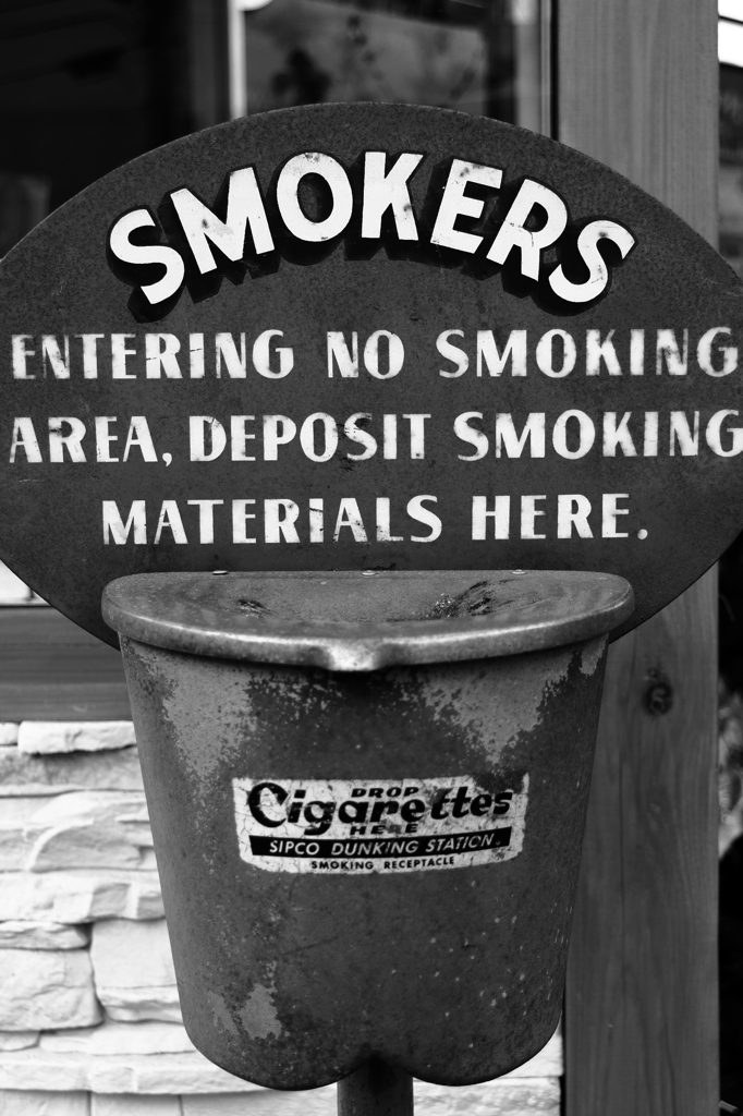 NO　SMOKING-モノクロ
