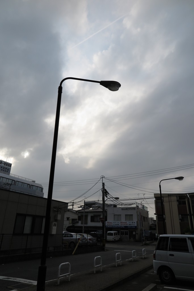 黄昏れていく