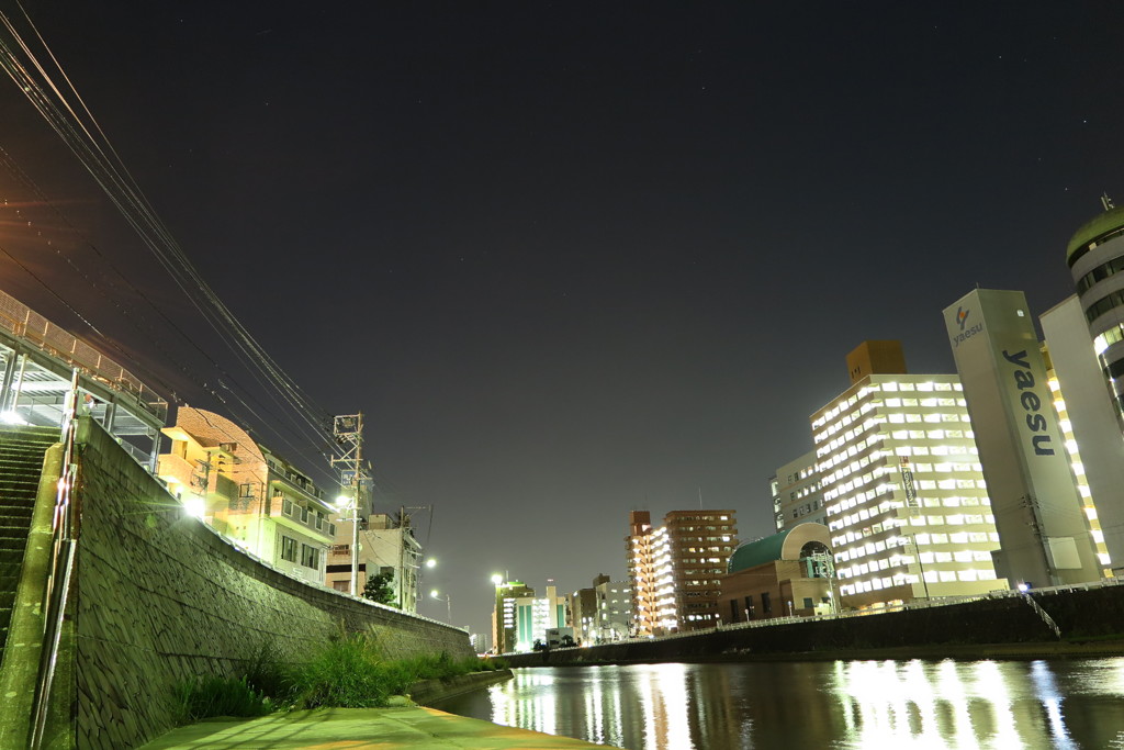 輝く夜