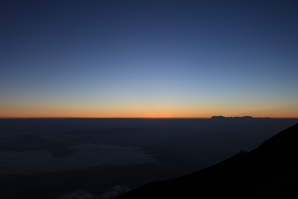 富士山　夜明け前