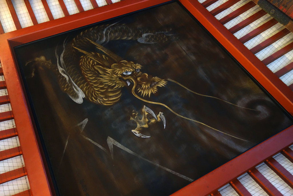 逆さの天井画