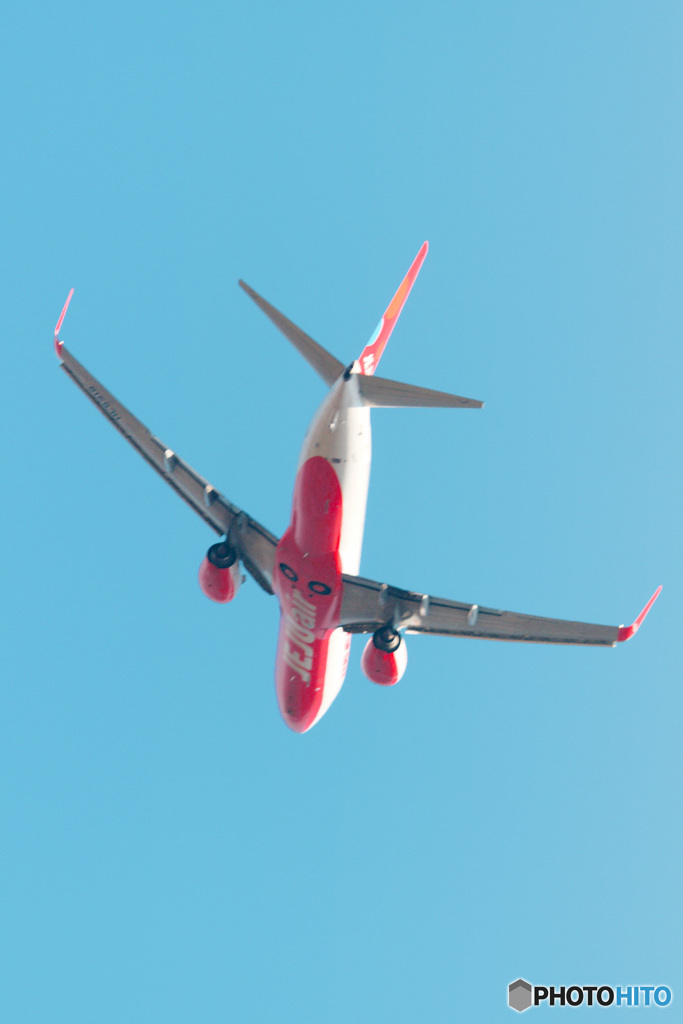 どこの国の飛行機かな？