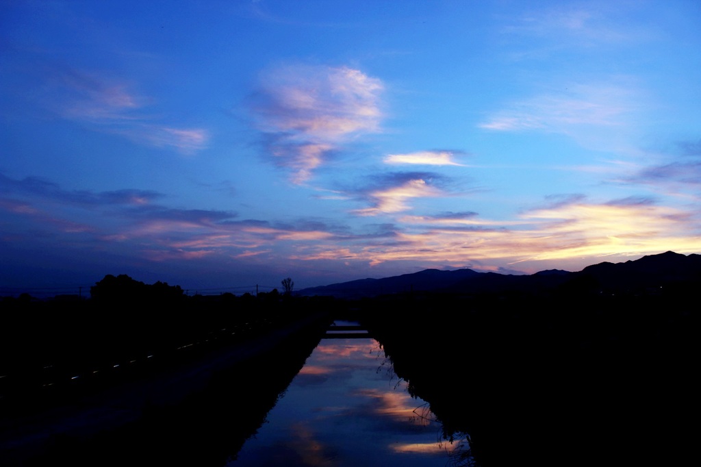 もうひとつの空