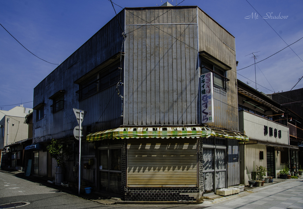 APE-561.