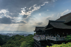 雨上がりの清水寺