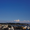 空と海と街