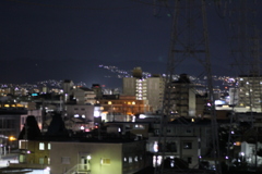 玄関からの夜景