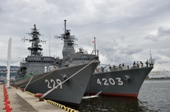 護衛艦あぶくま & 訓練支援艦てんりゅう