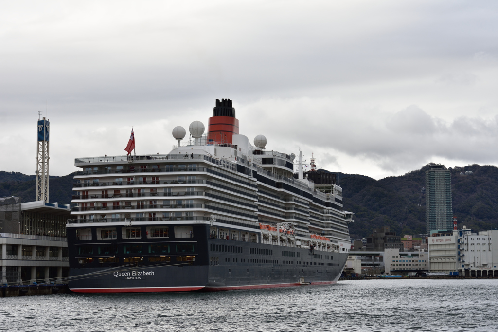 QUEEN ELIZABETH
