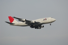 JAL B747