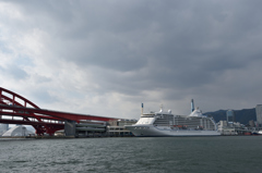SEVEN SEAS VOYAGER@神戸港